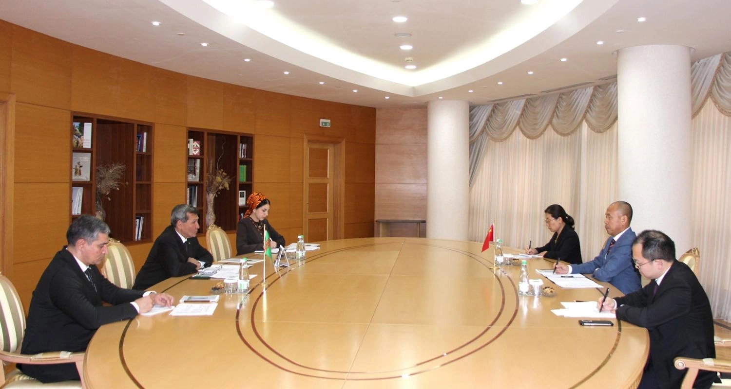 Turkmenistan, China discuss co-op in gas, transport, logistics and fertilizers