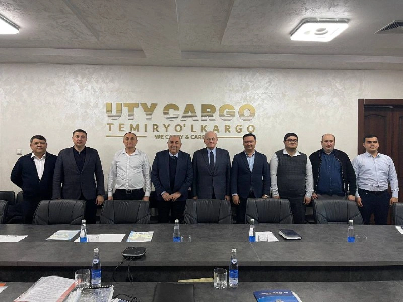 Uzbekistan, Georgia discuss key rail transport dev's along Black Sea route