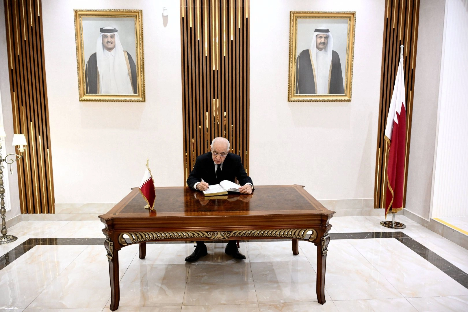 Azerbaijan's PM signs condolence book at Qatar Embassy in Baku (PHOTO)