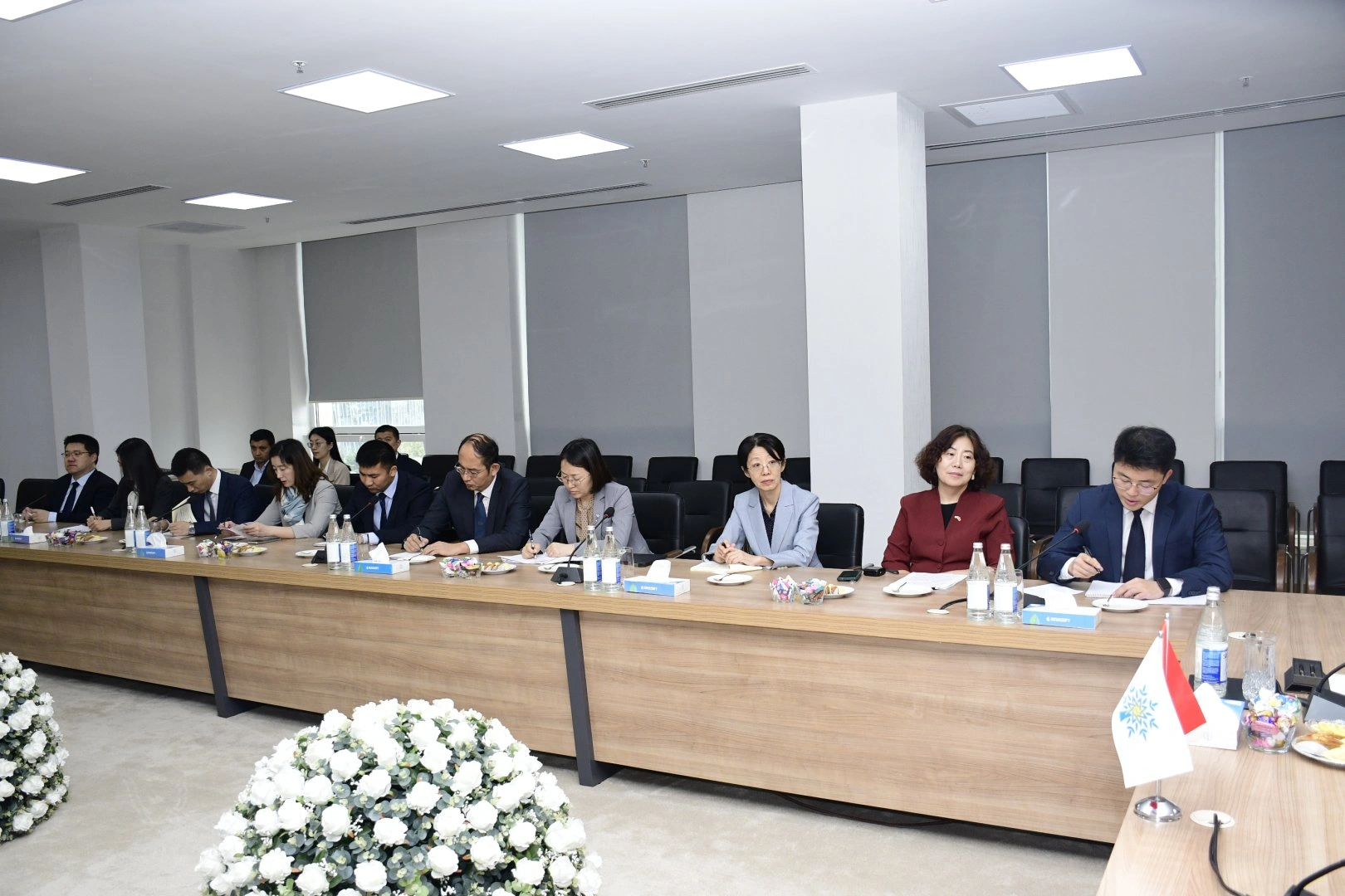 Azerbaijan, China deepen dialogue on strategic ties (PHOTO)
