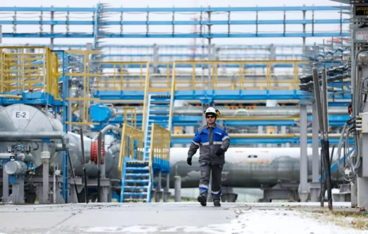 EU ends imports of Russian pipeline gas under short-term contracts
