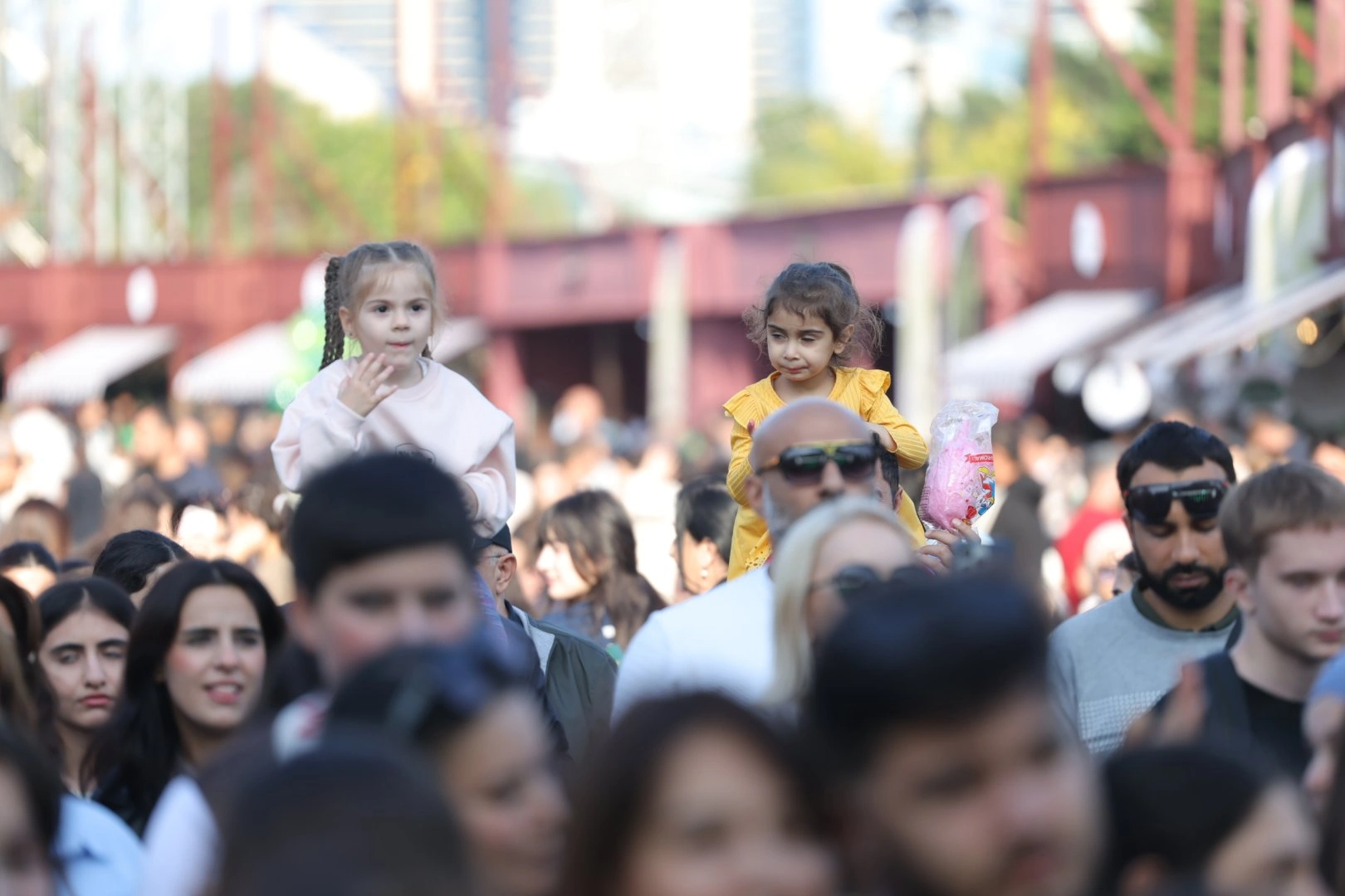Olive Festival continues in Baku with rich musical program (PHOTO)