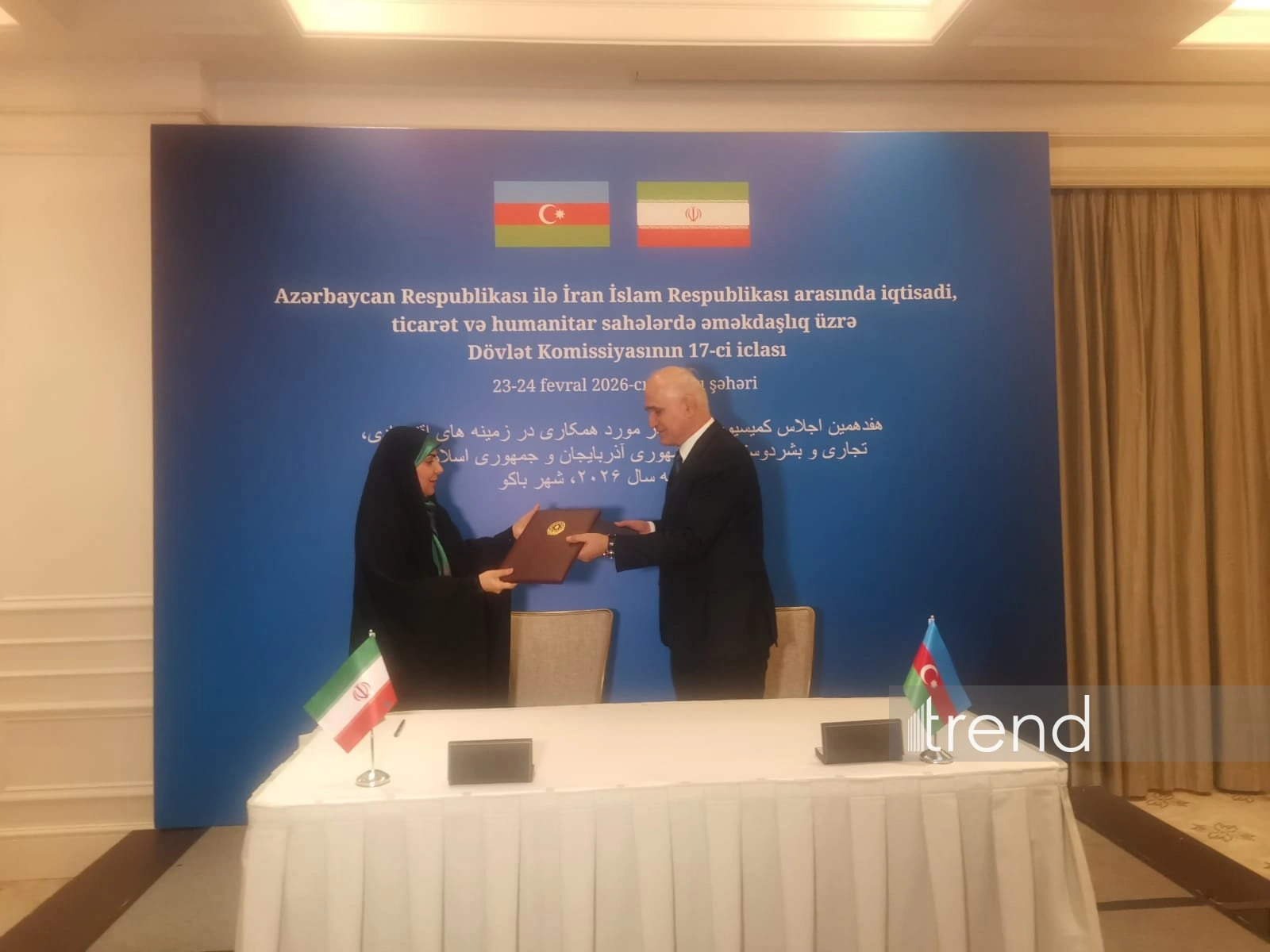 Azerbaijan, Iran sign MoU post-17th joint intergovernmental meeting (PHOTO)