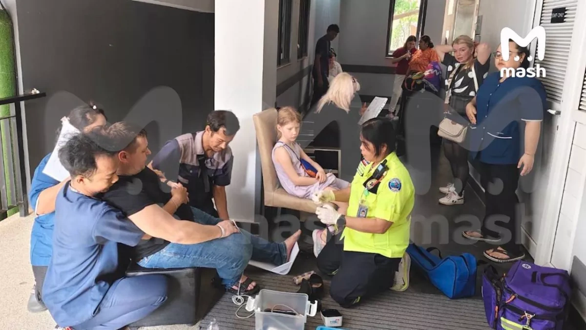 Six Russian tourists injured after elevator falls at Phuket hotel photo