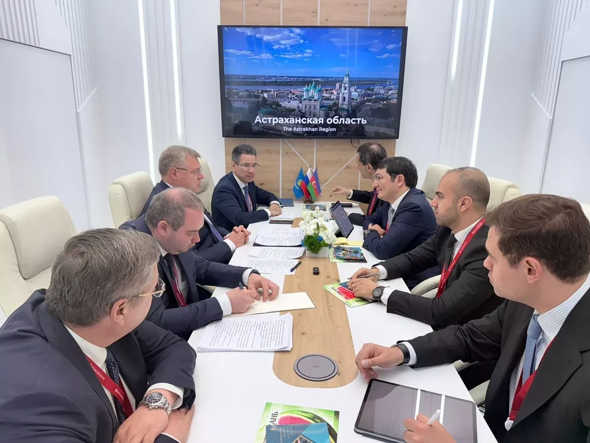 Azerbaijan deepens economic partnerships at St. Petersburg forum PHOTO