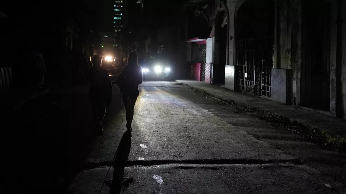 Heavy rain delays recovery from massive Cuba blackout