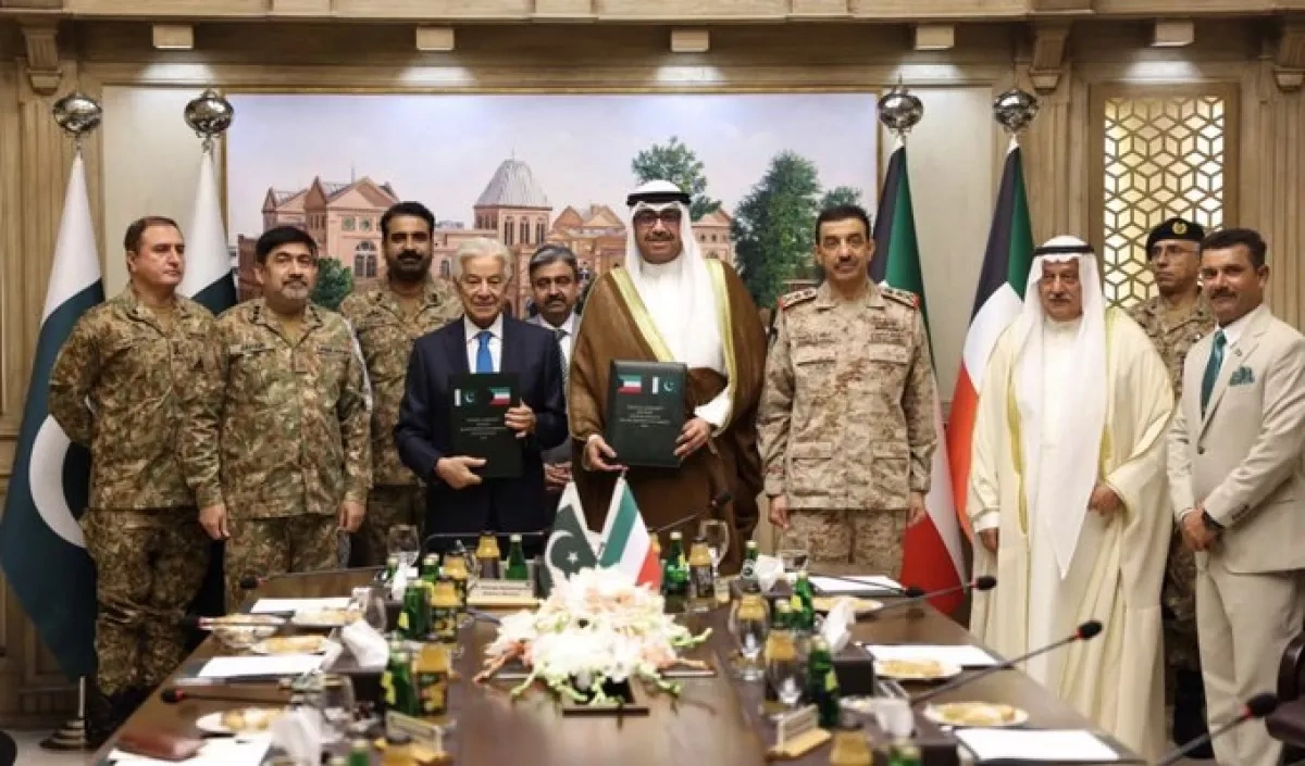 Kuwait, Pakistan sign pact to expand defence and military cooperation