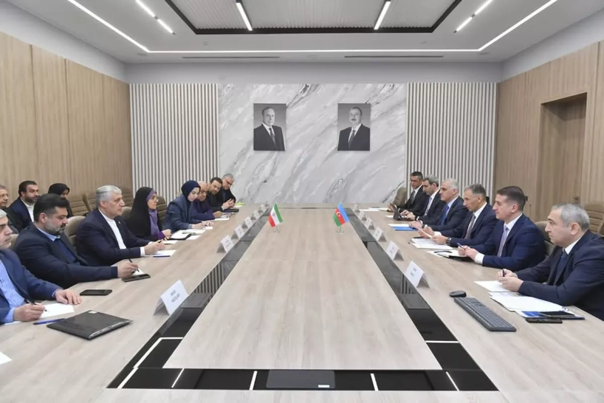 Azerbaijan, Iran agree to develop transport roadmap