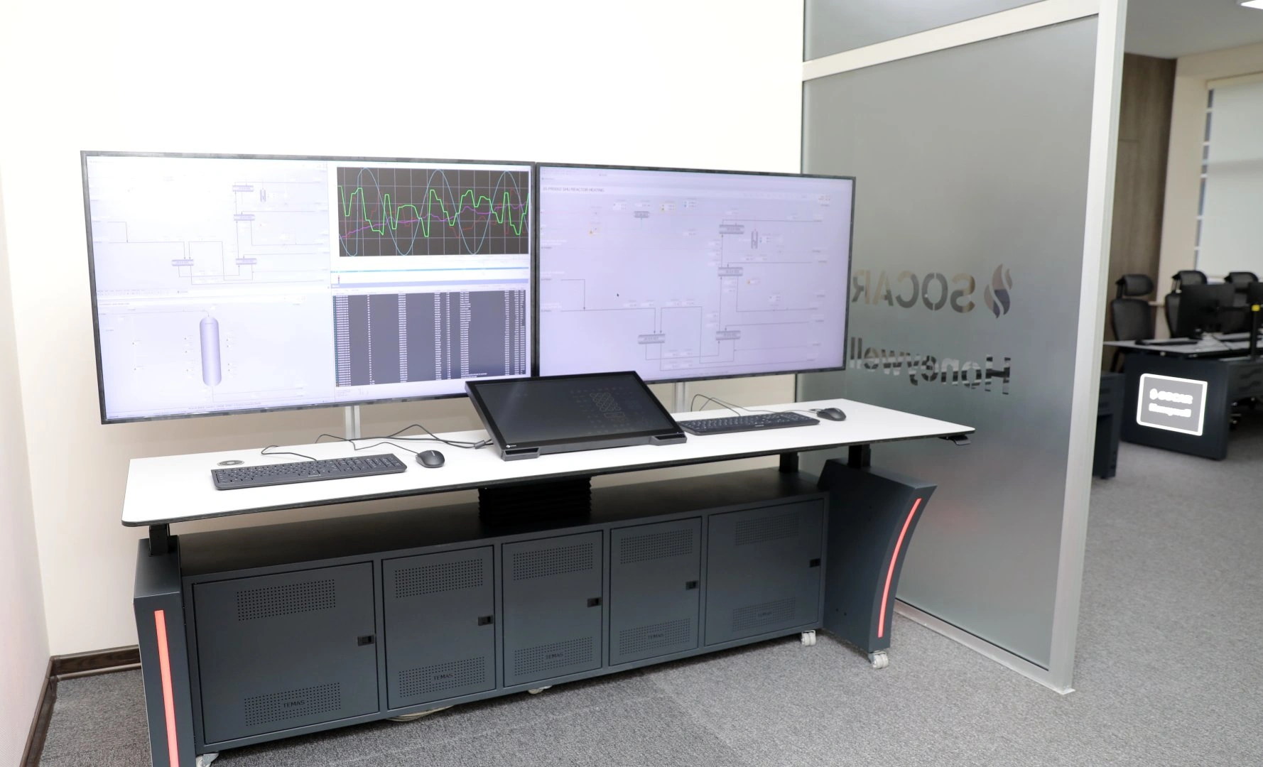 SOCAR launches operational technology academy in partnership with Honeywell (PHOTO)