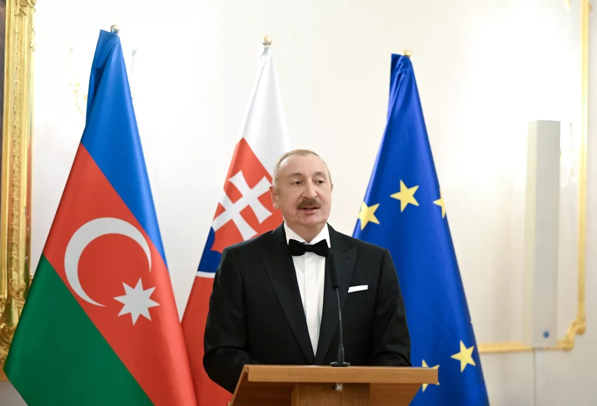 Slovak leader hosts official banquet in honor of Azerbaijani president in Bratislava PHOTO