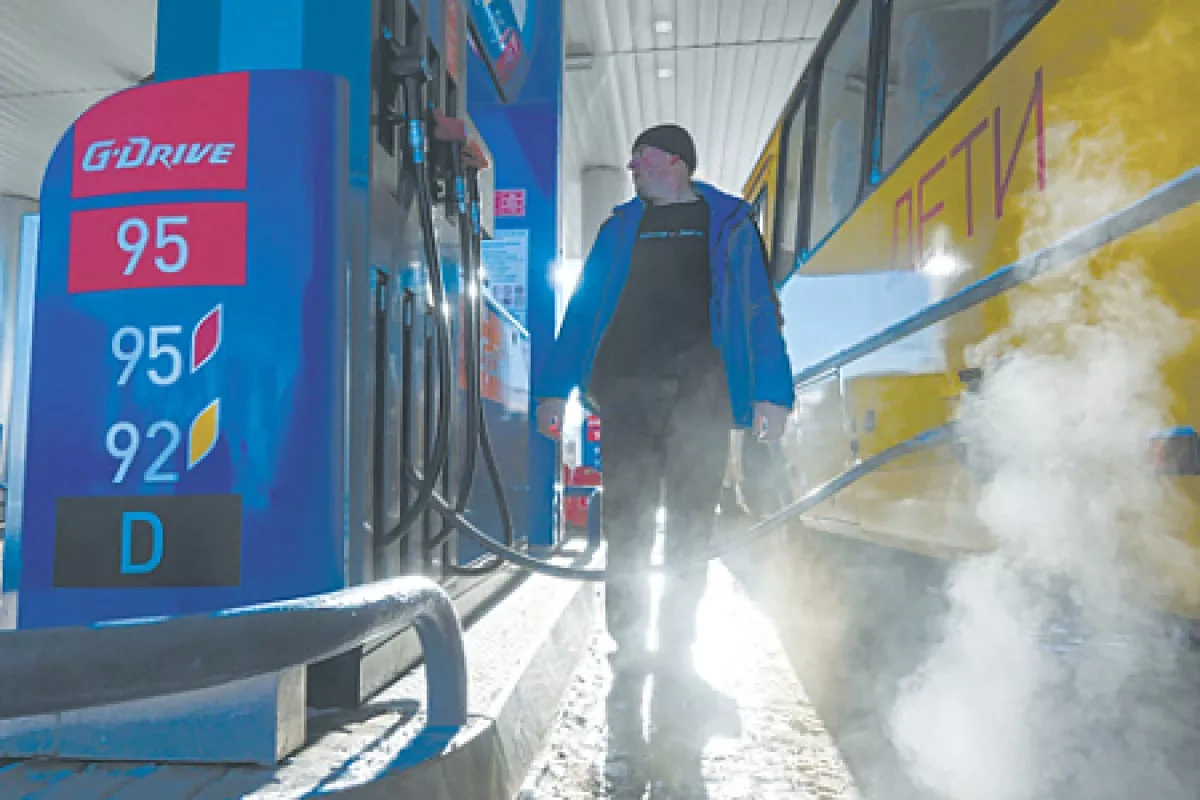 Media: Russia’s gasoline prices surpass US levels amid divergent market trends