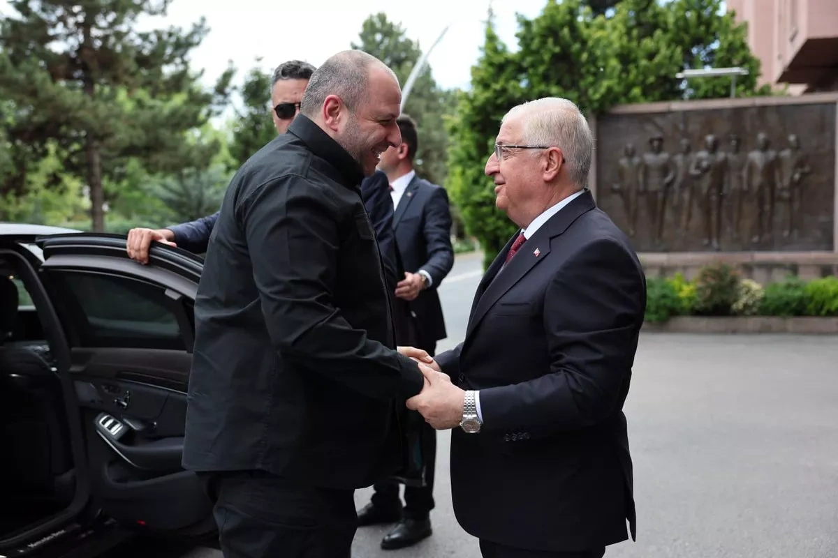 Top Turkish, Ukrainian officials meet for defence talks