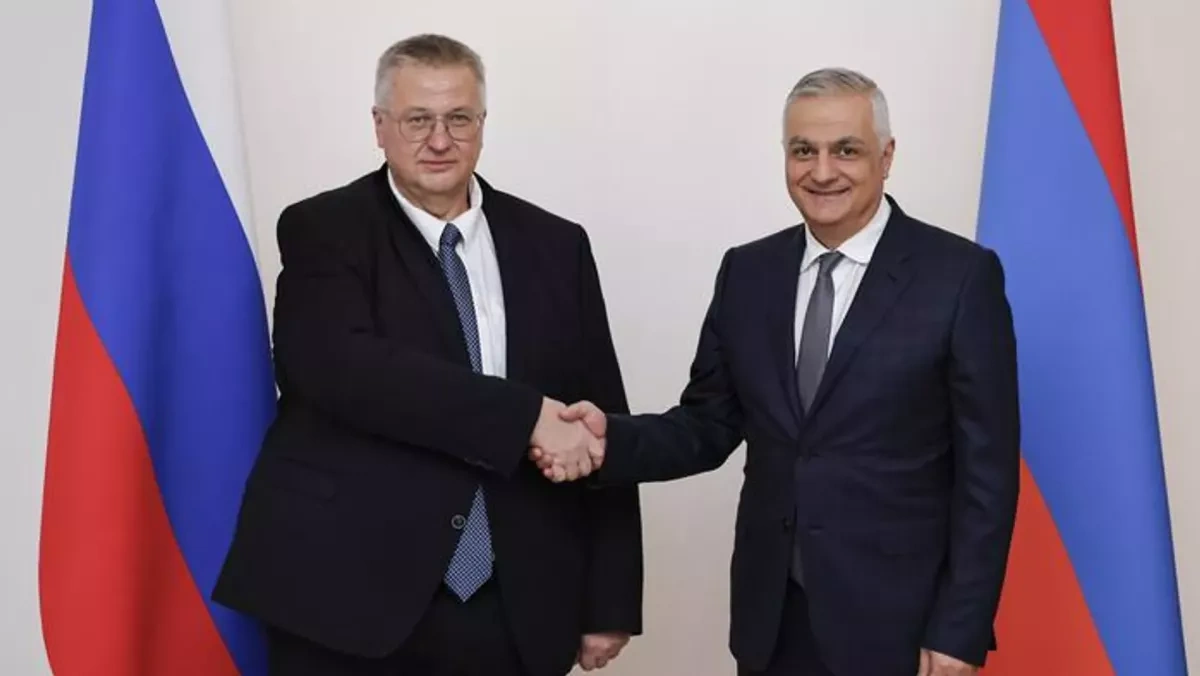 Armenia, Russia review economic cooperation at intergovernmental commission meeting