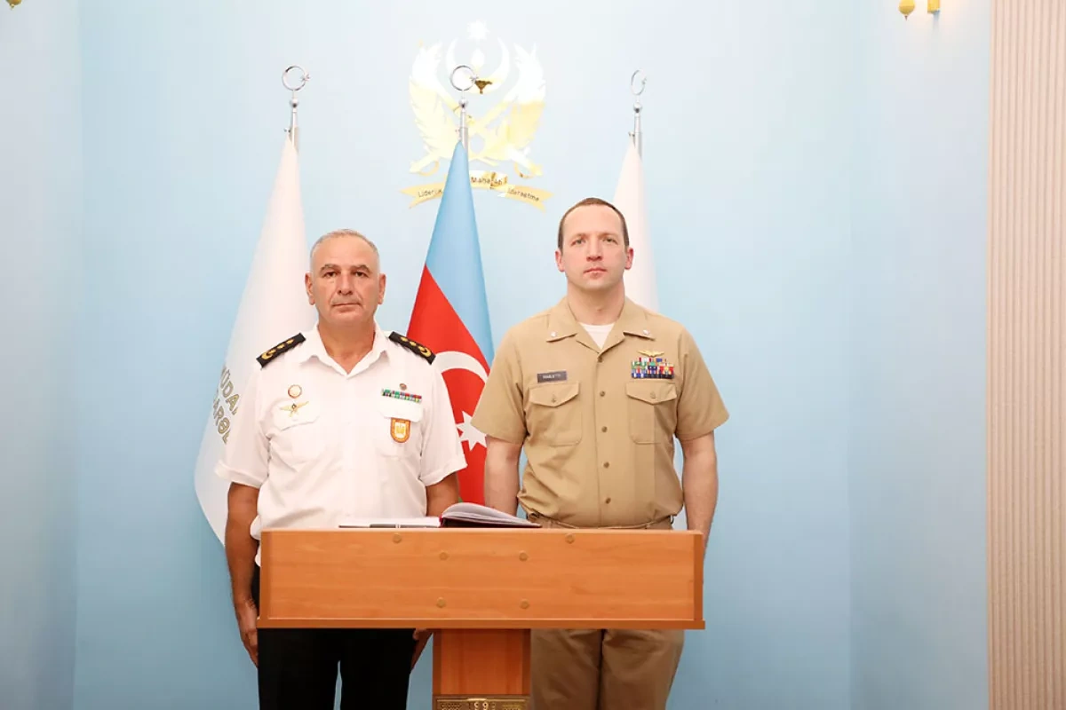 Azerbaijan launches English-language course with US military instructors PHOTO