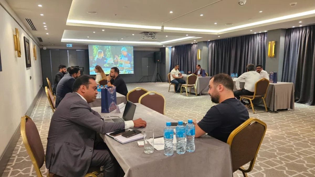 Azerbaijan hosts Pakistani travel firms in tourism promotion visit PHOTO
