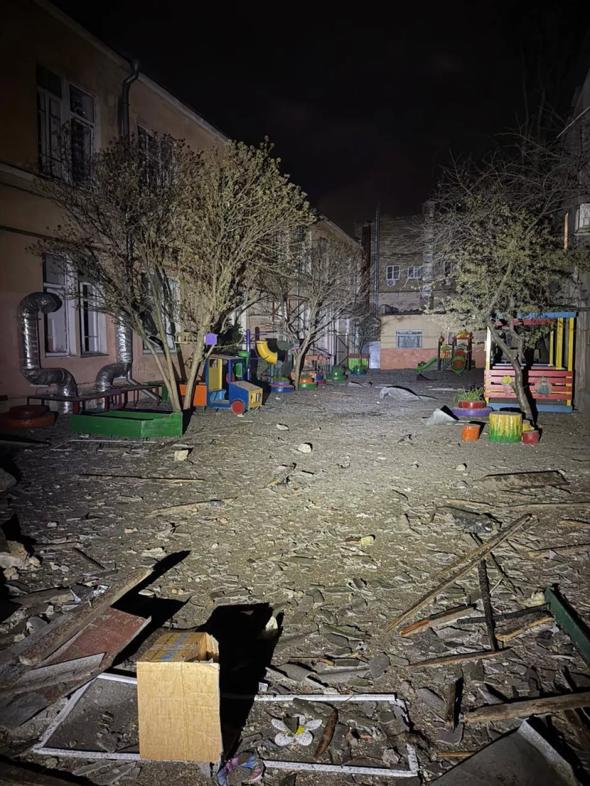 Russian night attacks on Odesa leave 16 injured, cause widespread damage PHOTO
