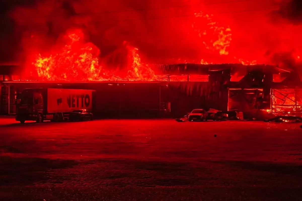 Russian strikes kill civilians across Ukraine, hit Nova Poshta facilities PHOTO