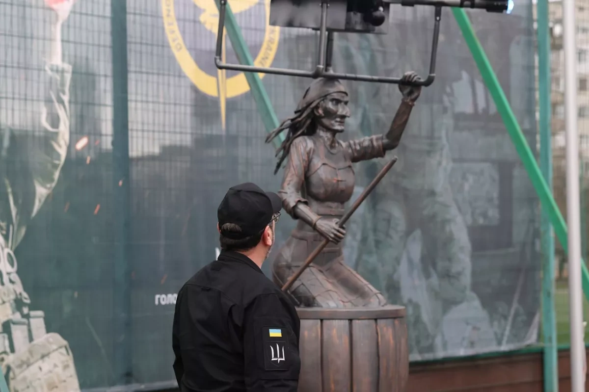 Ukraine unveils monument to "Baba Yaga" drone Symbol of terror for Russian forces