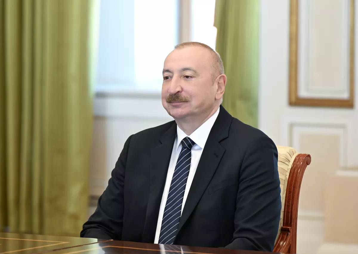 President Aliyev meets Kazakh ministers, eyes economic, transport expansion PHOTO