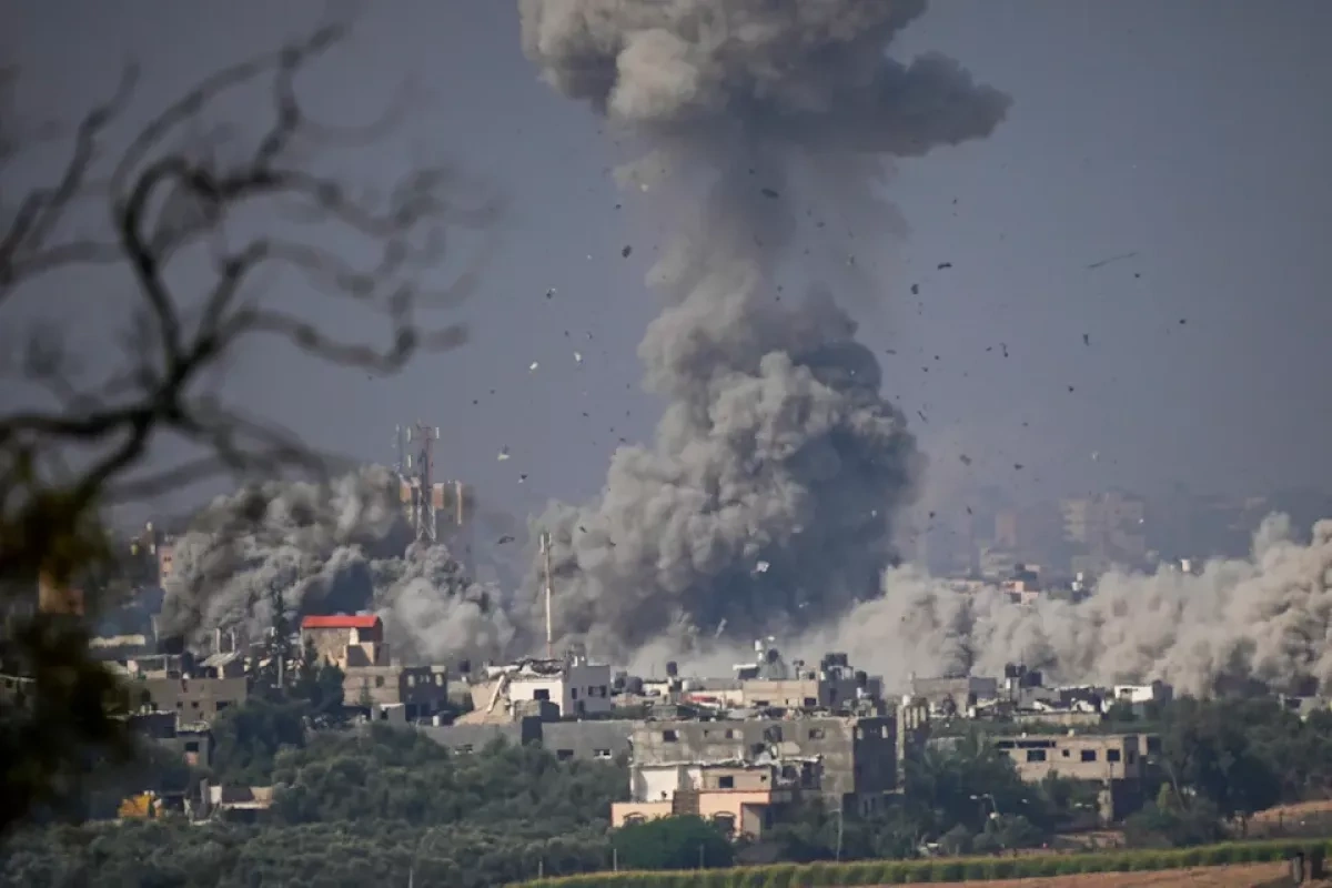 Israeli airstrike damages key bridge in southern Lebanon