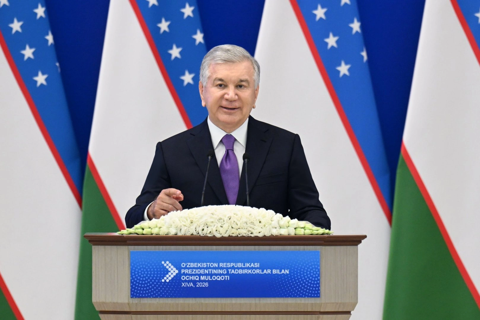 Azerbaijan awards President of Uzbekistan with Heydar Aliyev Order