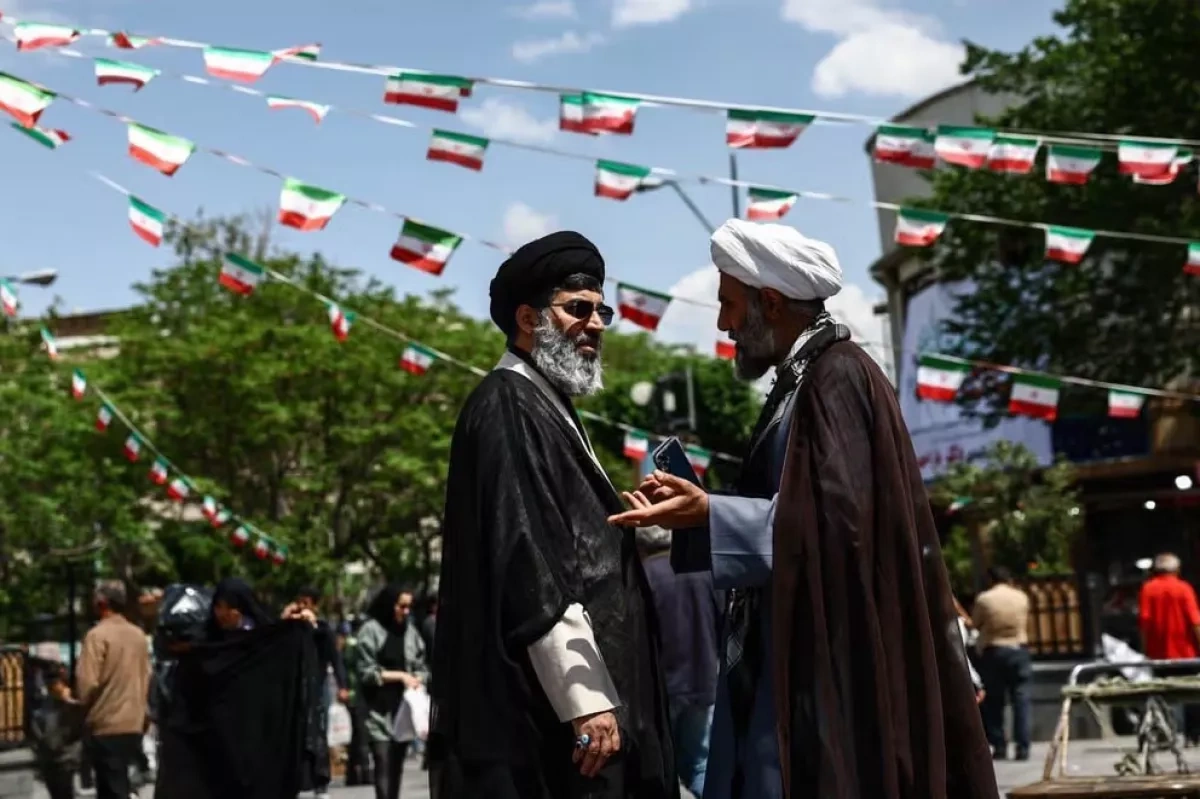 Media: War shadow lays bare divisions among Iran’s clerics
