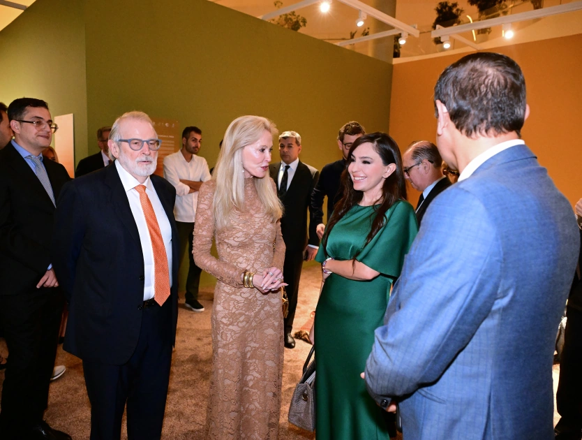 Heydar Aliyev Foundation VP Leyla Aliyeva and Alena Aliyeva attend official opening of Art Weekend (PHOTO)