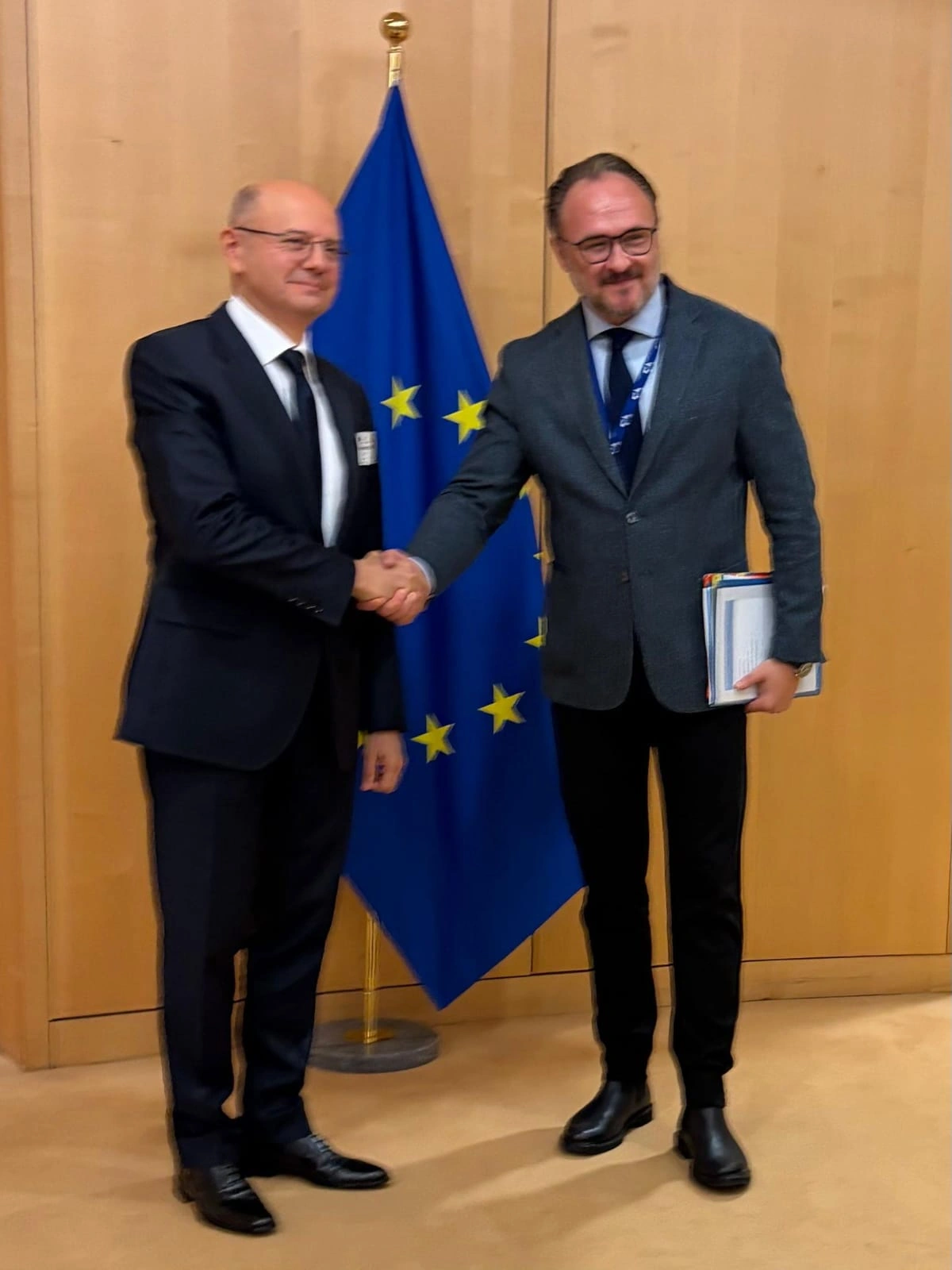 Azerbaijan, EU push to expand Green Energy Corridor ties (PHOTO)