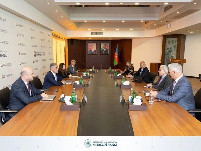 Azerbaijani CBA and U.S. company debate synergy options with institutional investors