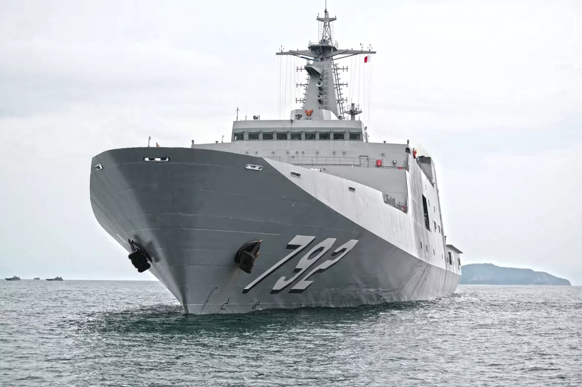 Thailand prepares naval evacuation plan for citizens in Middle East