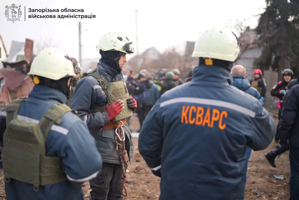 Homes damaged and residents wounded in Russian attack on Zaporizhzhia photo / video