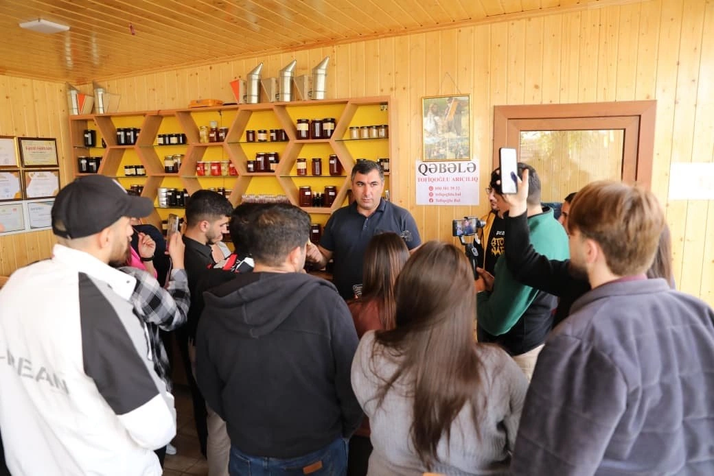PASHA Holding continues to support opportunities for farmers (PHOTO)