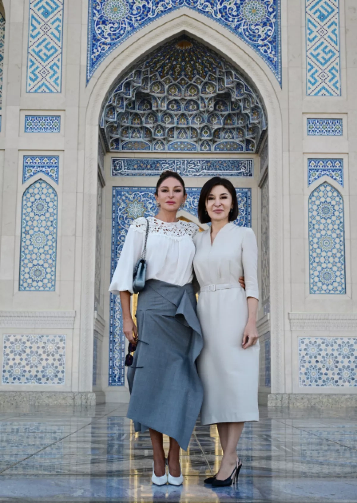 Azerbaijan, Uzbekistan first families explore Islamic Civilization Center in Tashkent PHOTO