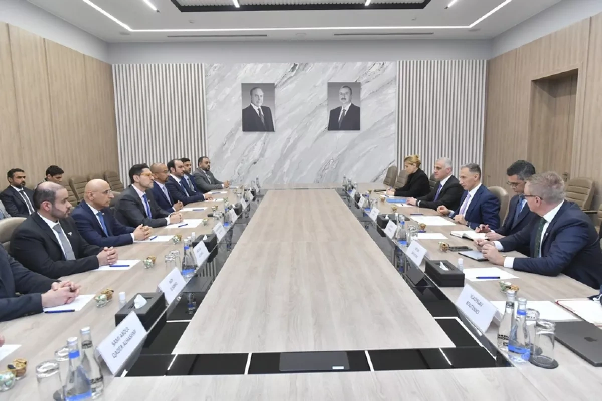 Azerbaijan, UAE explore expansion of Baku’s transport network