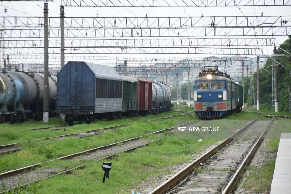 Azerbaijan sends new fuel shipment to Armenia