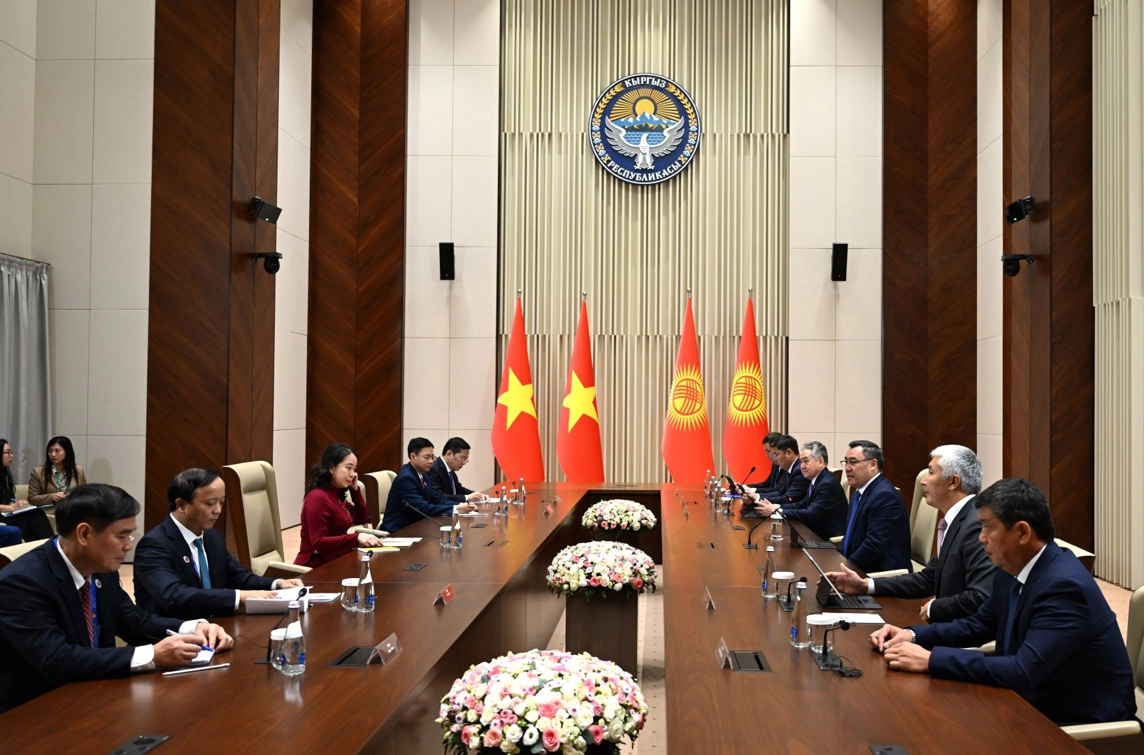 Kyrgyzstan expresses interest in expanding cooperation with Vietnam