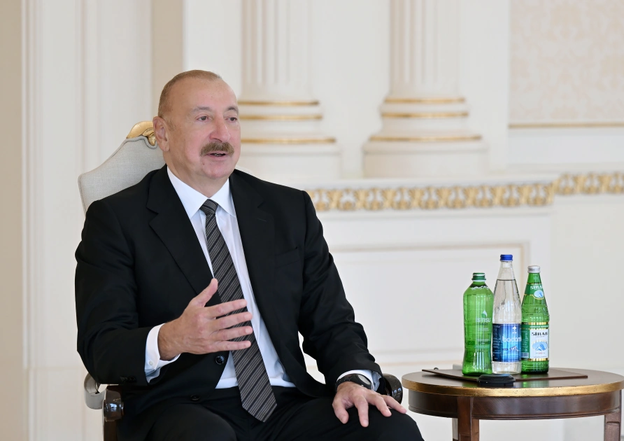 President Ilham Aliyev receives Sweden's newly appointed ambassador to Azerbaijan (PHOTO)