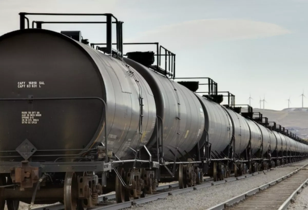 Armenian firms behind Azerbaijani gasoline imports revealed