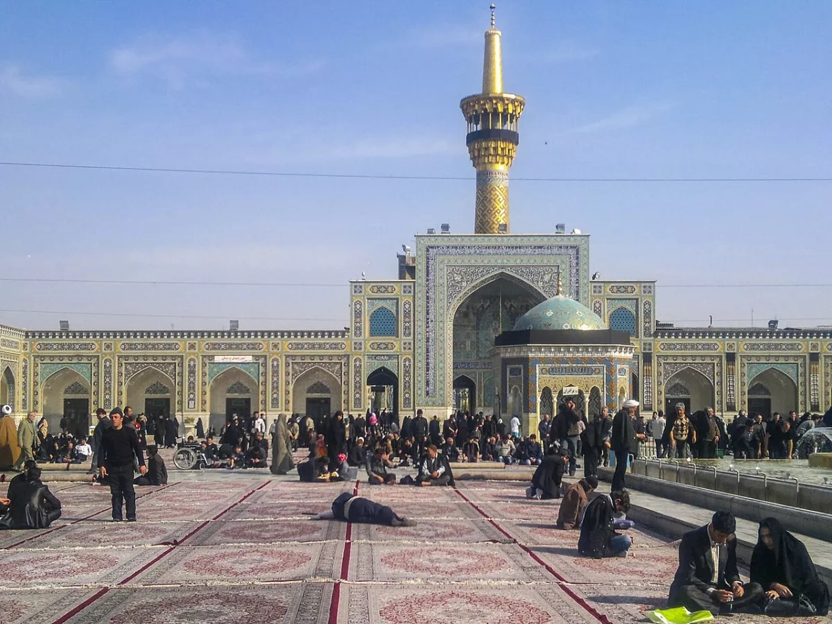 Fire breaks out at memorial complex where Ali Khamenei is buried VIDEO