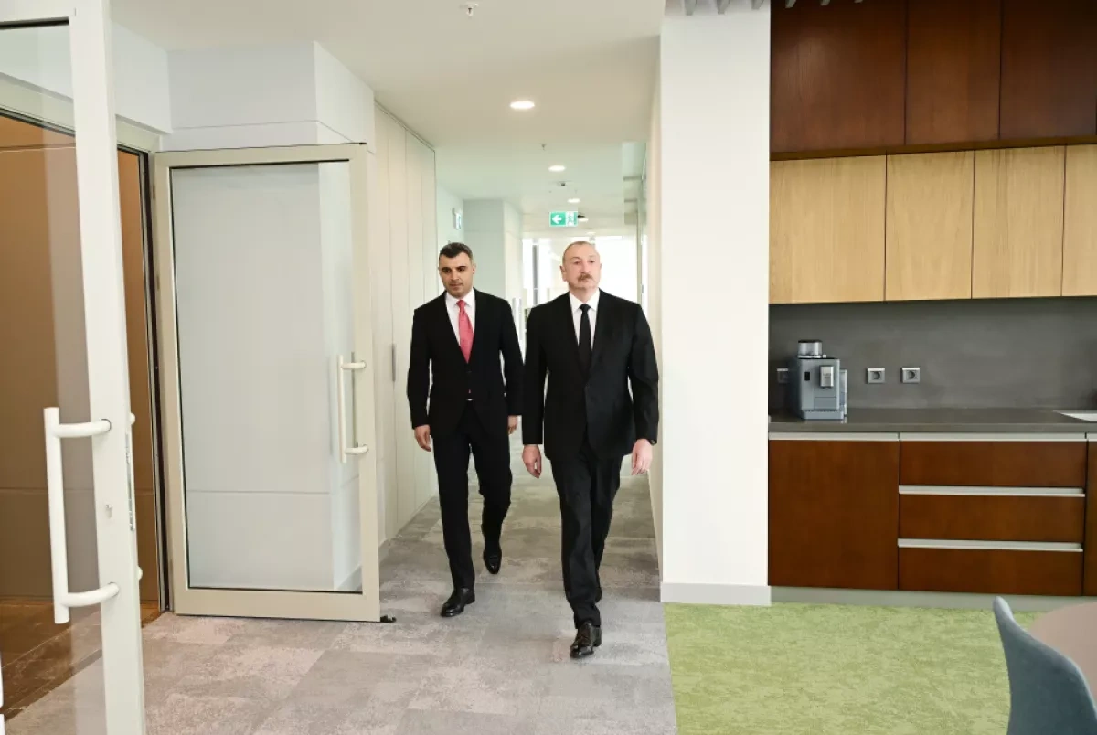 Azerbaijani president inaugurates new Central Bank administrative building PHOTO
