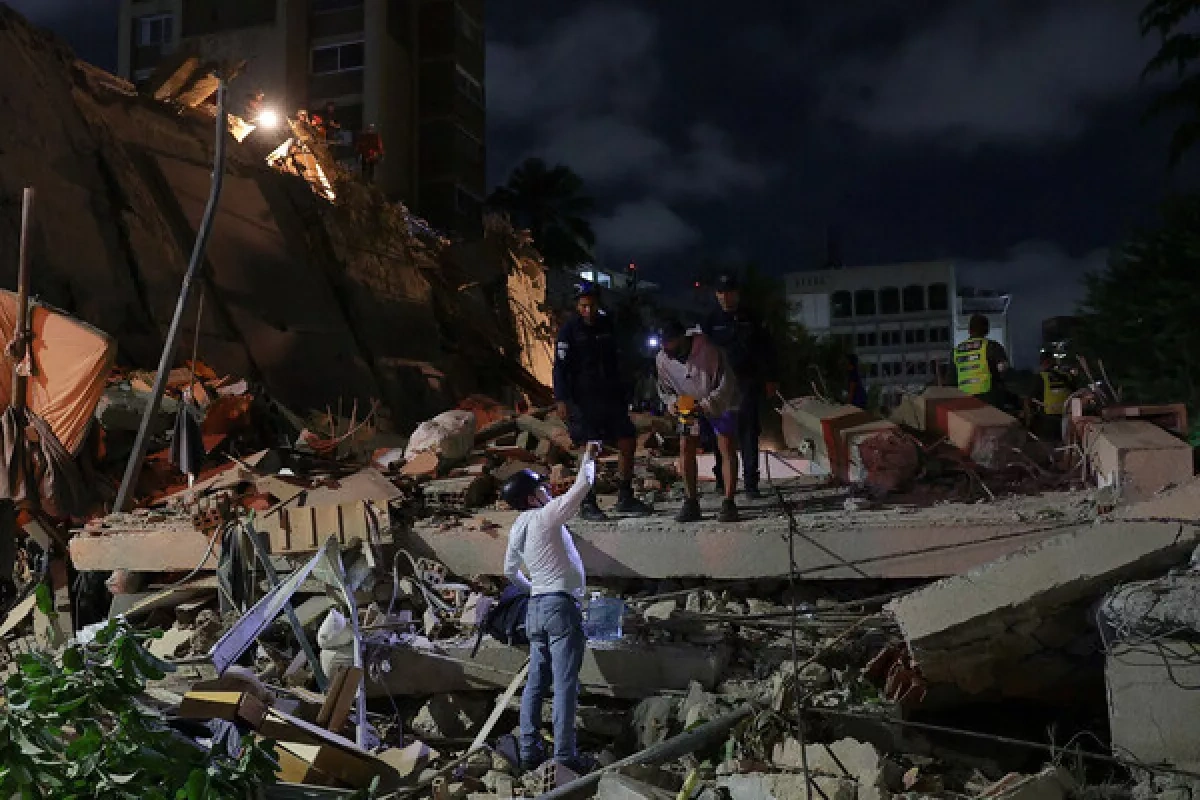 Venezuela earthquake death toll rises to 5,208 as rescue efforts continue