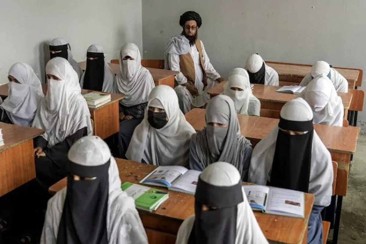 Taliban bans verification of academic diplomas for women