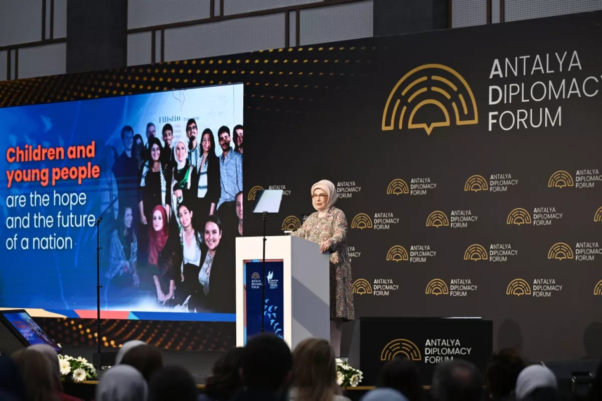Azerbaijan’s First Lady attends Antalya panel on protecting education in conflict zones PHOTO