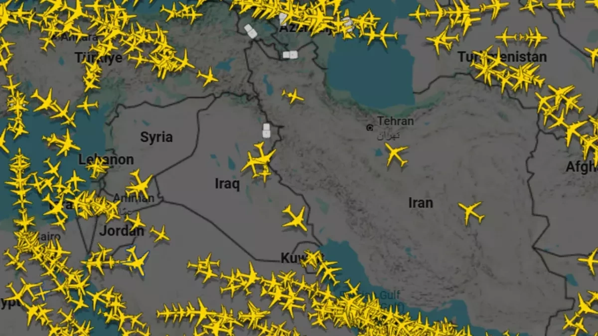 European flight regulators urge airlines to avoid Iranian airspace
over US strikes