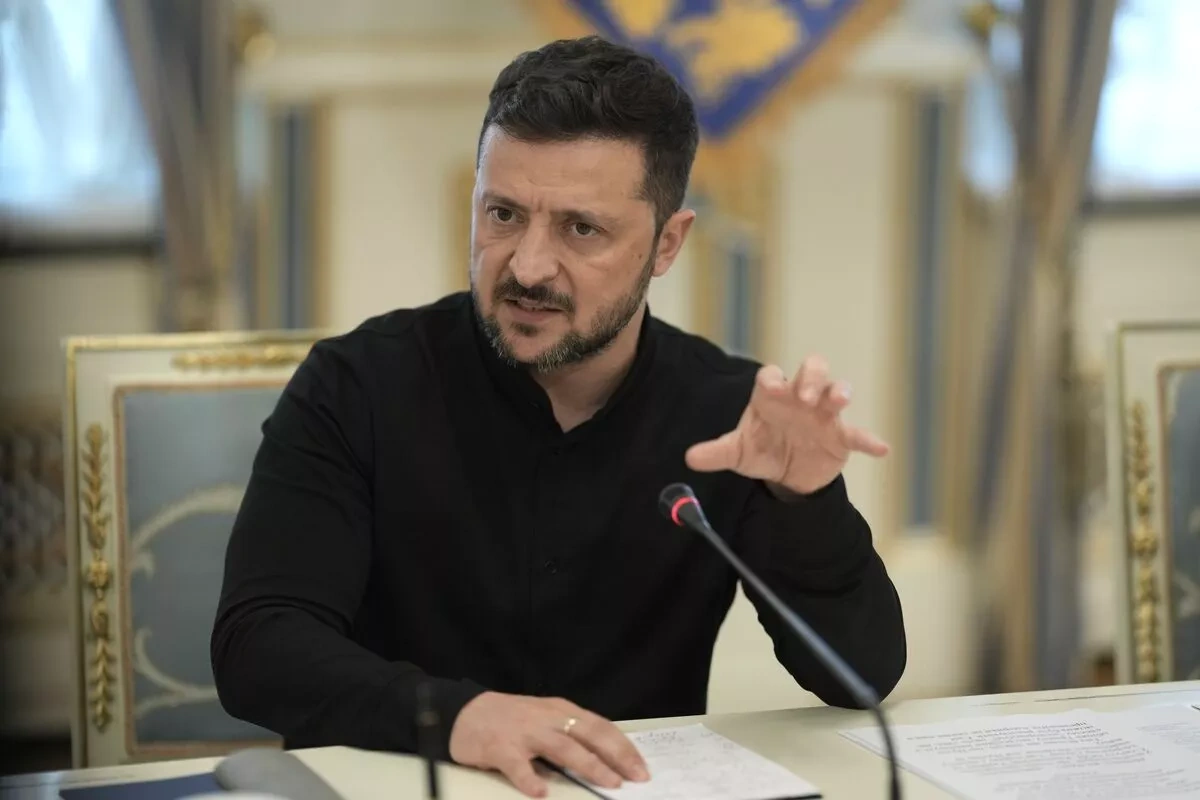 Zelenskyy calls for EU help to build contract army model