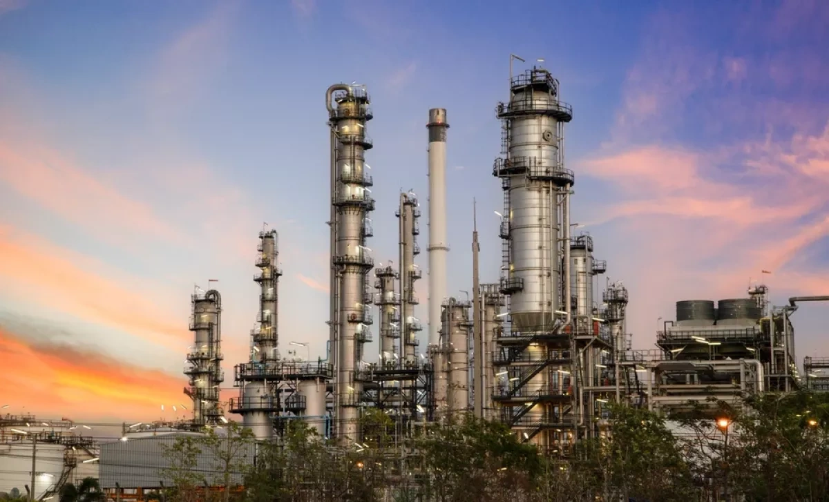 Kyrgyzstan explores refinery, pipeline projects with Chinese energy giants