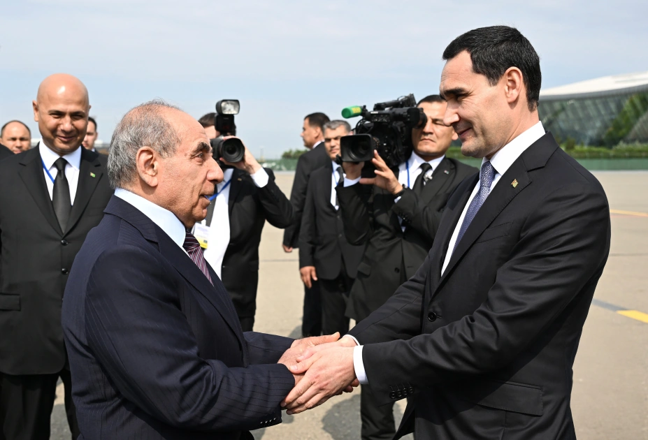 President of Turkmenistan arrives on visit to Azerbaijan (PHOTO)