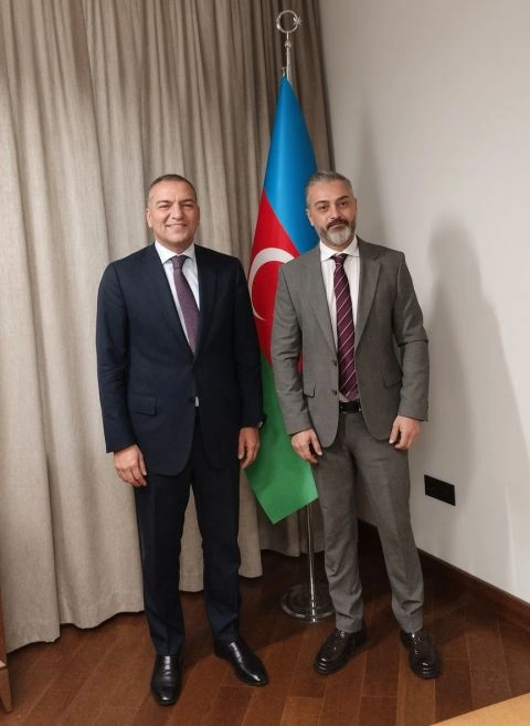 Azerbaijan, Albania discuss expanding tourism cooperation (PHOTO)
