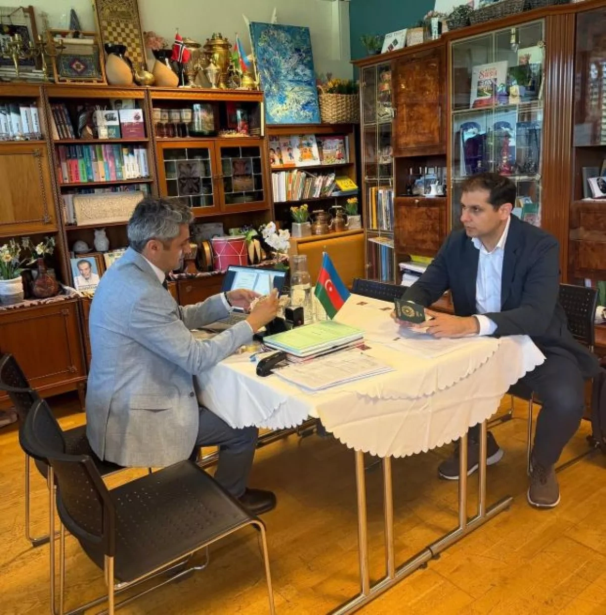 Azerbaijani embassy provides mobile consular services in Oslo PHOTO