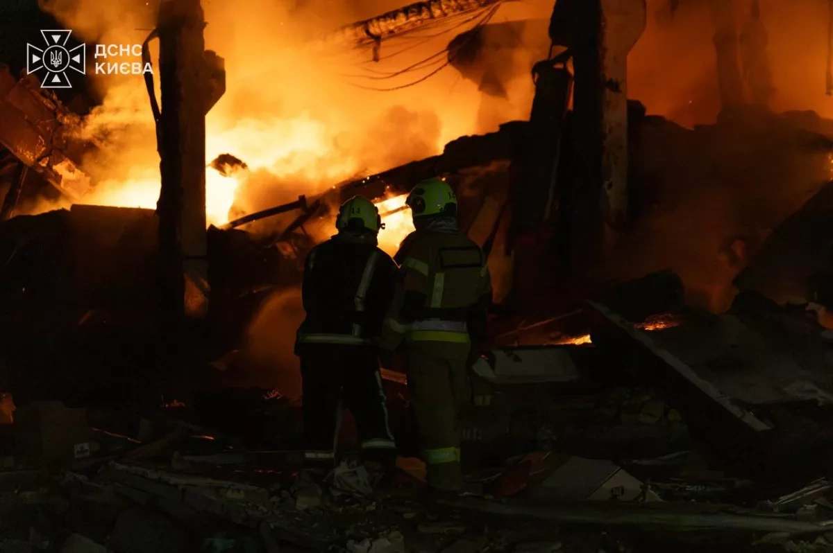 Russian forces launch overnight strikes on Ukraine, casualties reported PHOTO